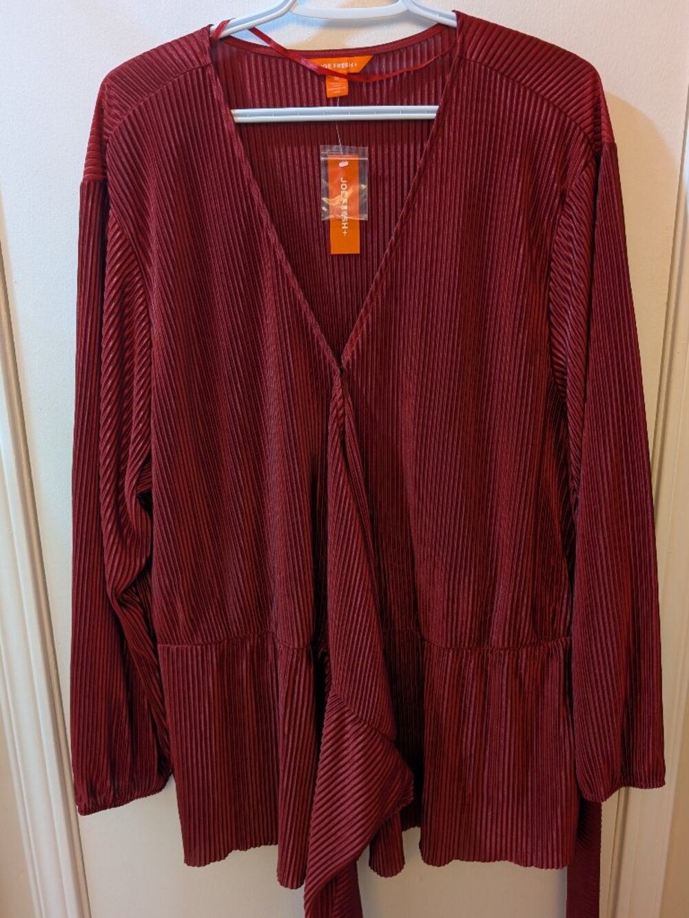 Joe Fresh - long sleeve red top - size 3x
